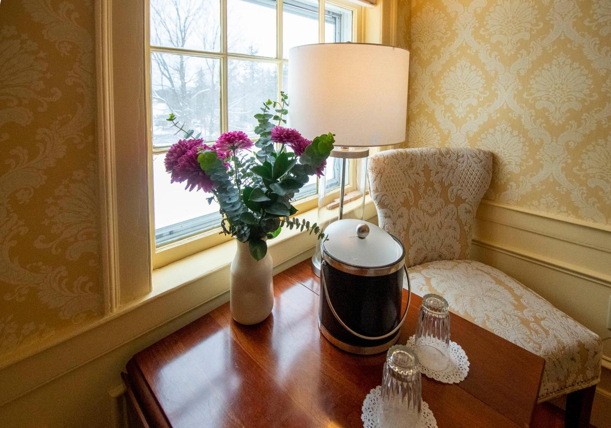 Swift House Inn Middlebury Buitenkant foto